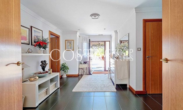 Wiederverkauf - Villa -
Pinoso - Pinoso Centro