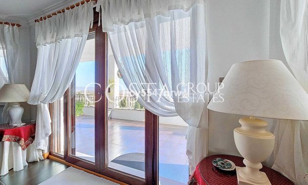 Wiederverkauf - Villa -
Pinoso - Pinoso Centro