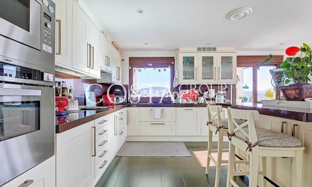 Wiederverkauf - Villa -
Pinoso - Pinoso Centro