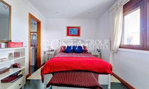 Wiederverkauf - Villa -
Pinoso - Pinoso Centro