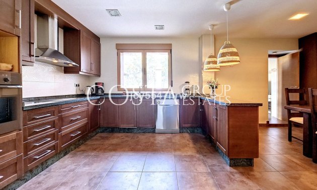 Revente - Villa -
Yecla - Yecla Centro