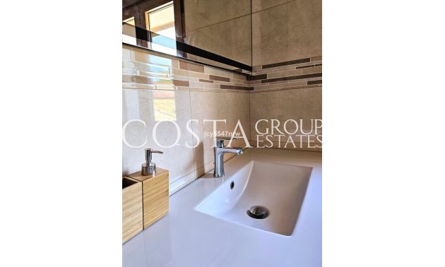 Revente - Villa -
Yecla - Yecla Centro