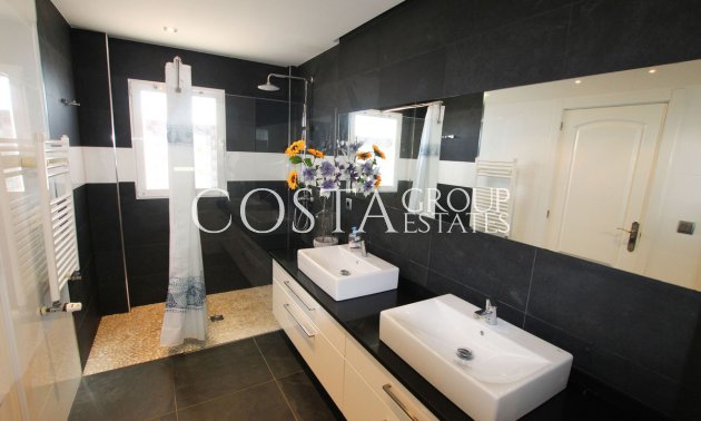 Herverkoop - Villa -
Calpe - Calpe Centro