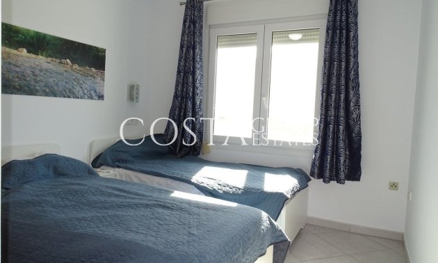 Odsprzedaż - Willa -
Calpe - Calpe Centro