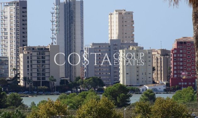 Odsprzedaż - Willa -
Calpe - Calpe Centro