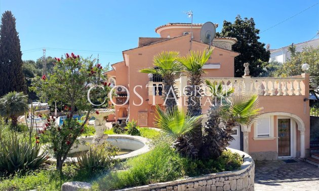 Resale - Villa -
Benissa - Benissa Centro