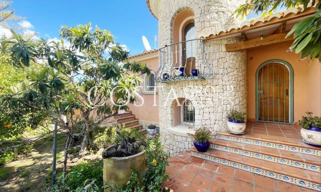 Resale - Villa -
Benissa - Benissa Centro