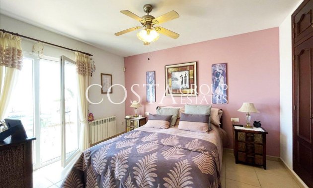 Revente - Villa -
Calpe - Calpe Centro