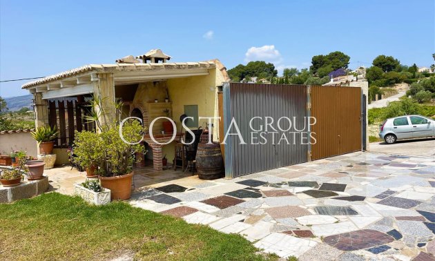 Wiederverkauf - Villa -
Benissa - Benissa Centro