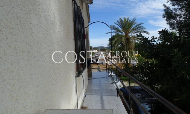 Herverkoop - Villa -
Teulada - Moraira