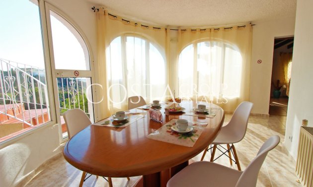 Revente - Villa -
Calpe - Calpe Centro