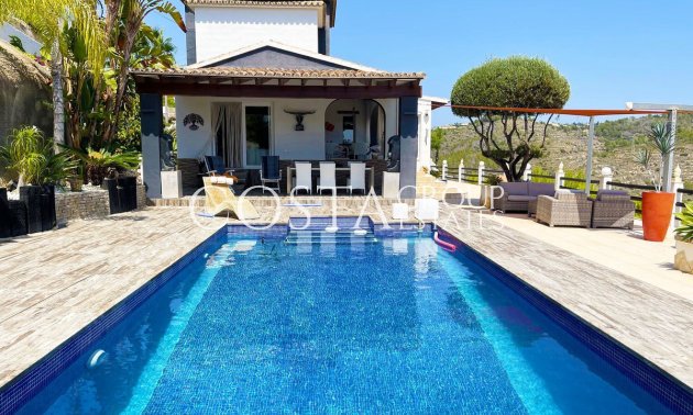 Herverkoop - Villa -
Calpe - Calpe Centro