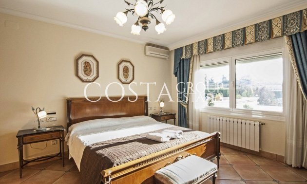 Odsprzedaż - Willa -
Benissa - Benissa Centro