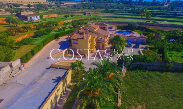 Odsprzedaż - Willa -
Benissa - Benissa Centro