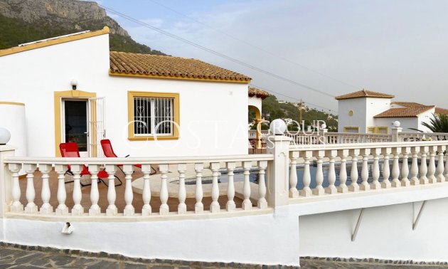 Herverkoop - Villa -
Calpe - Calpe Centro