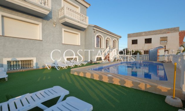 Revente - Villa -
Calpe - Calpe Centro