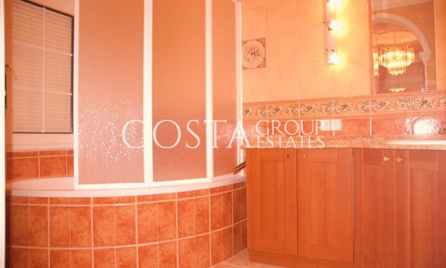 Revente - Villa -
Calpe - Calpe Centro