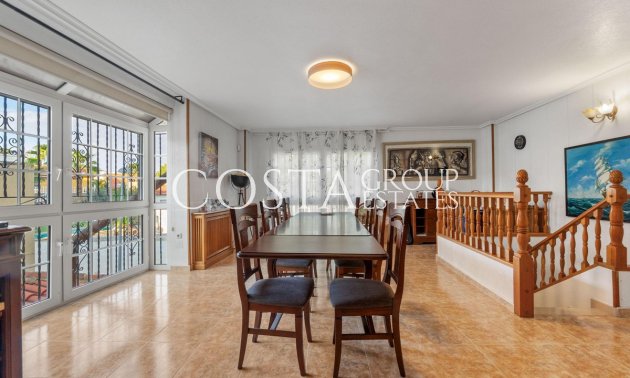 Herverkoop - Villa -
Orihuela Costa - Los Balcones