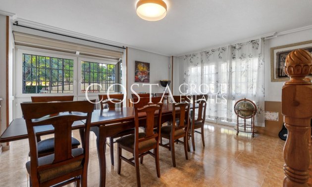 Herverkoop - Villa -
Orihuela Costa - Los Balcones