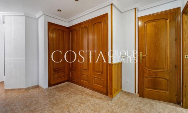 Herverkoop - Villa -
Orihuela Costa - Los Balcones