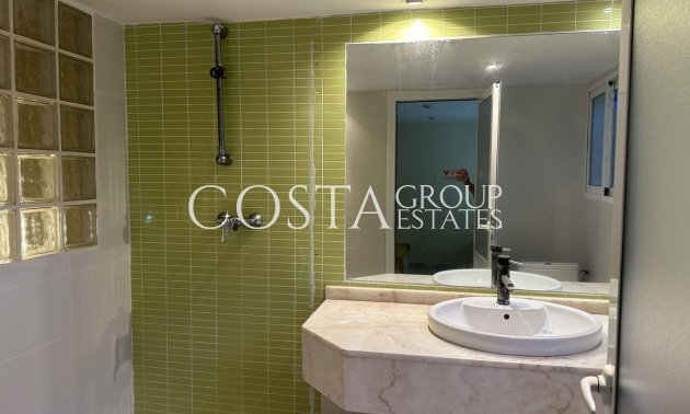 Herverkoop - Huis -
Orihuela Costa