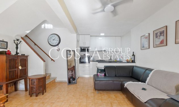 Resale - House -
Torrevieja