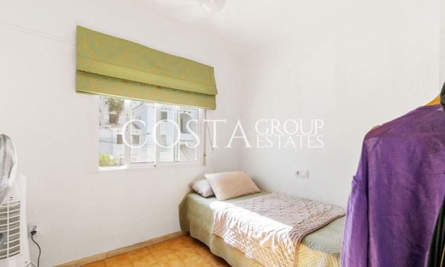 Resale - House -
Torrevieja