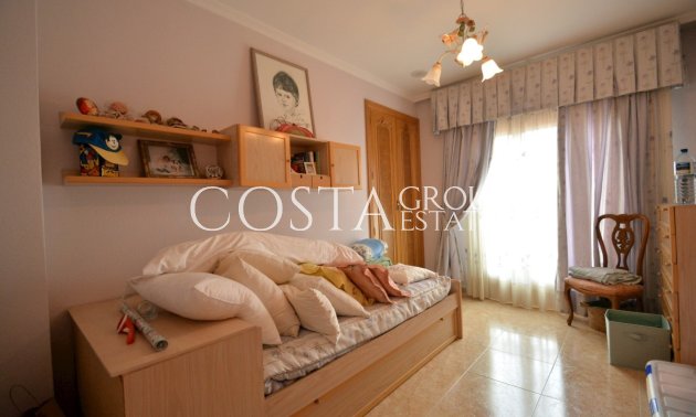 Revente - Villa -
Guardamar del Segura - Guardamar del Segura Centro