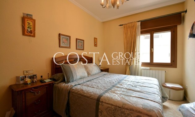 Revente - Villa -
Guardamar del Segura - Guardamar del Segura Centro