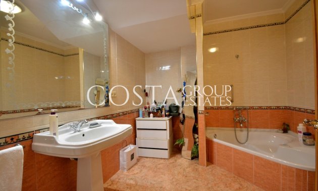 Revente - Villa -
Guardamar del Segura - Guardamar del Segura Centro