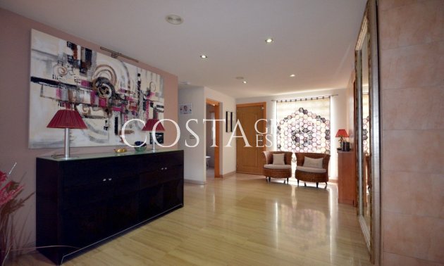 Wiederverkauf - Villa -
Almoradí - Almoradi Centro