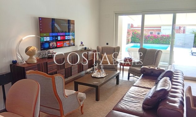 Herverkoop - Villa -
Algorfa - La Finca Golf