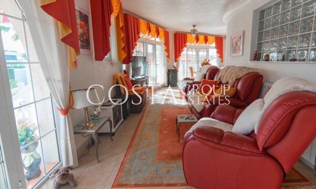 Herverkoop - Villa -
Rojales - Rojales Centro