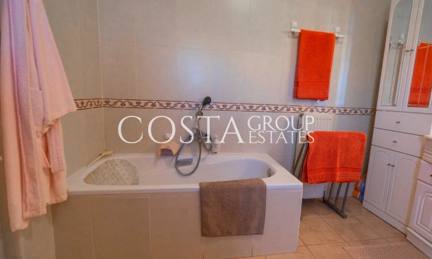 Herverkoop - Villa -
Rojales - Rojales Centro