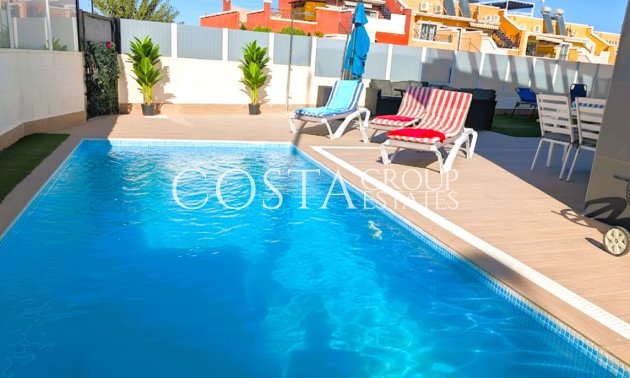 Herverkoop - Villa -
Orihuela Costa - Villamartin