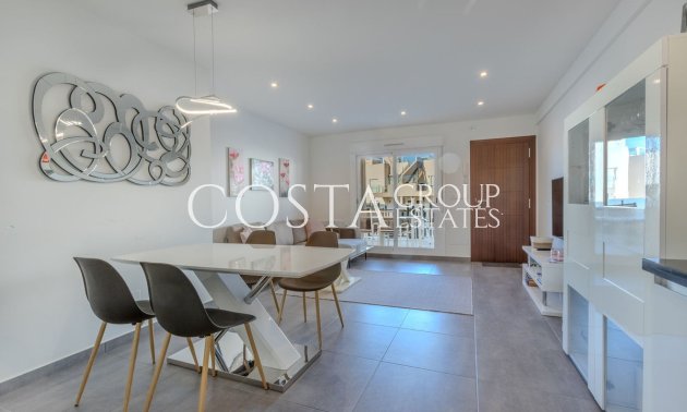 Resale - Apartments -
Torrevieja - Aguas Nuevas