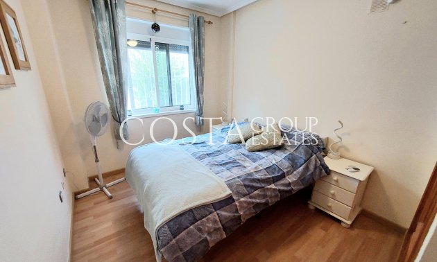 Odsprzedaż - Willa -
San Miguel de Salinas - San Miguel de Salinas Centro