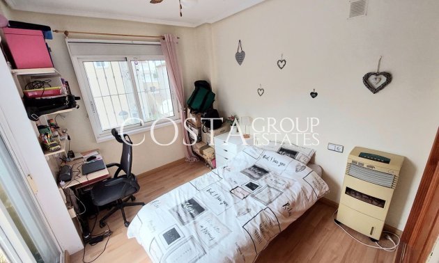 Odsprzedaż - Willa -
San Miguel de Salinas - San Miguel de Salinas Centro