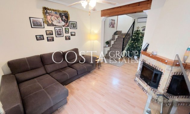 Odsprzedaż - Willa -
San Miguel de Salinas - San Miguel de Salinas Centro