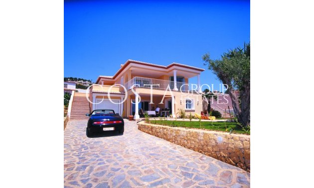 Herverkoop - Villa -
Teulada - Moraira