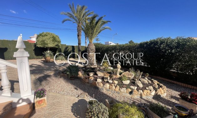 Herverkoop - Villa -
Rojales - Quesada