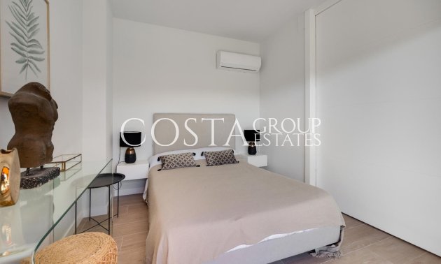 Resale - Apartments -
Orihuela Costa