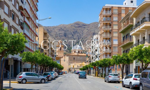 Wiederverkauf - Villa -
Callosa de Segura - Callosa de Segura Centro