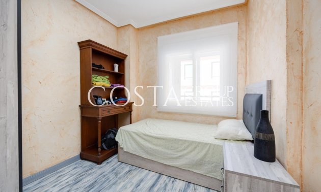 Herverkoop - Apartments -
Torrevieja