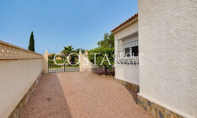 Herverkoop - Villa -
Orihuela Costa - La Florida