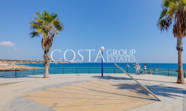 Herverkoop - Villa -
Orihuela Costa - La Florida