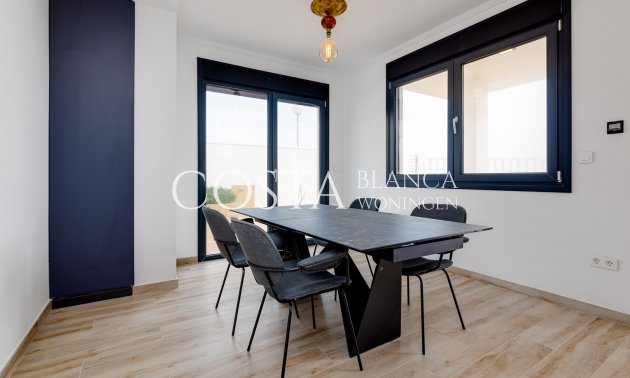 Herverkoop - Villa -
Torrevieja - La Mata