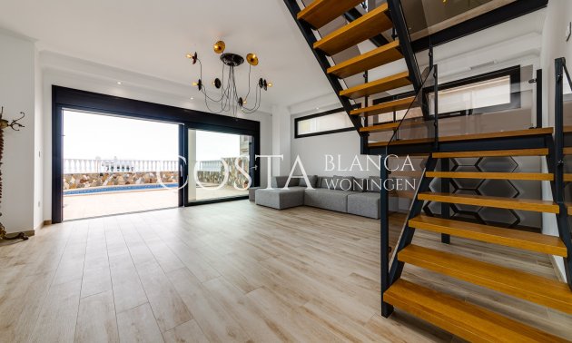 Herverkoop - Villa -
Torrevieja - La Mata