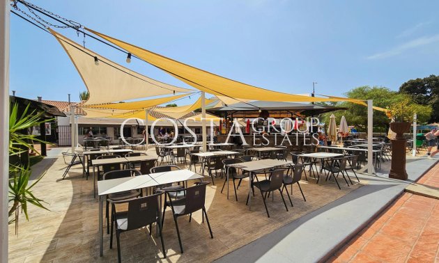 Resale - House -
Torrevieja