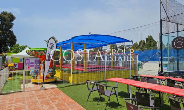 Resale - House -
Torrevieja